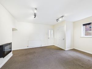 Family room- click for photo gallery